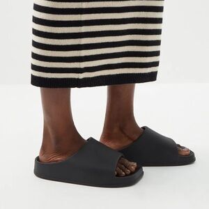 KHAITE Brighton rubber slides